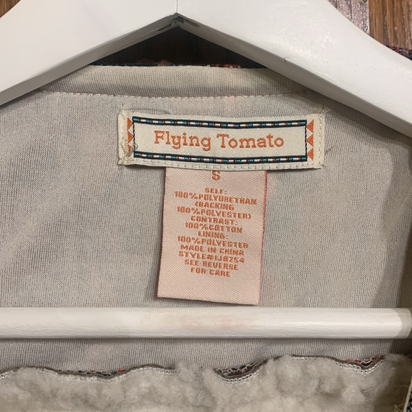 Women’s Small size vest, fleece lining - Picture 2 of 5